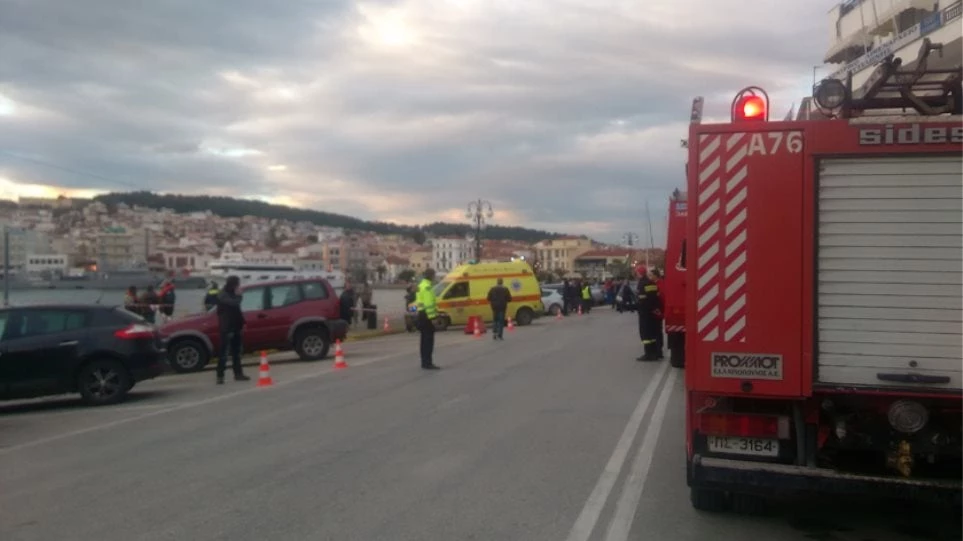 Σοκ στη Λέσβο: Βουτιά ΙΧ αυτοκινήτου στο λιμάνι – Νεκρός ο οδηγός